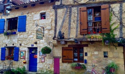 Bordeaux River Cruise —C’est Magnifique!